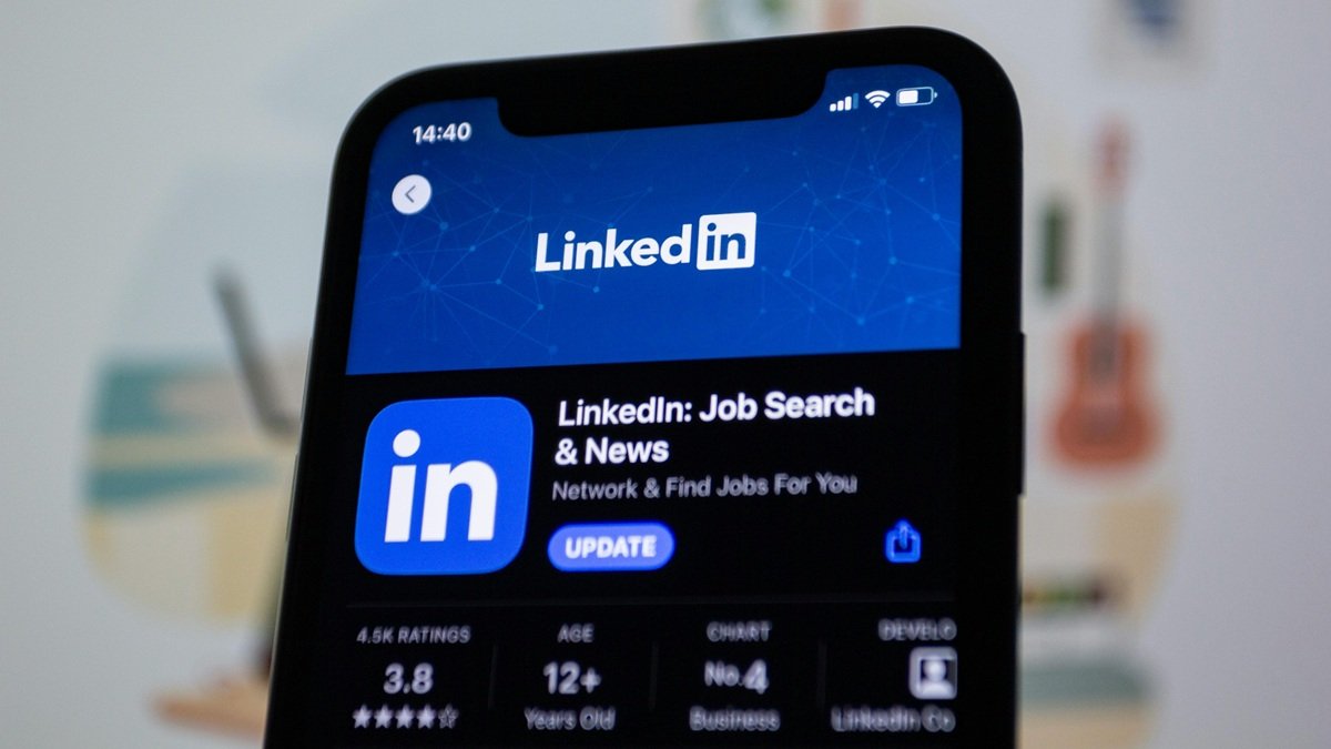 como usar o LinkedIn para encontrar emprego em Moçambique