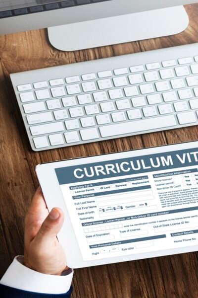 Quantas Páginas Deve Ter um Currículo? Guia Completo para um CV Profissional